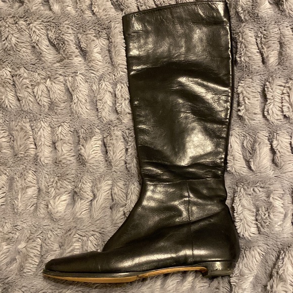 Jimmy Choo, black leather flat boots, thin/ narrow calf, Size 40 / 9.5US - Picture 10 of 15